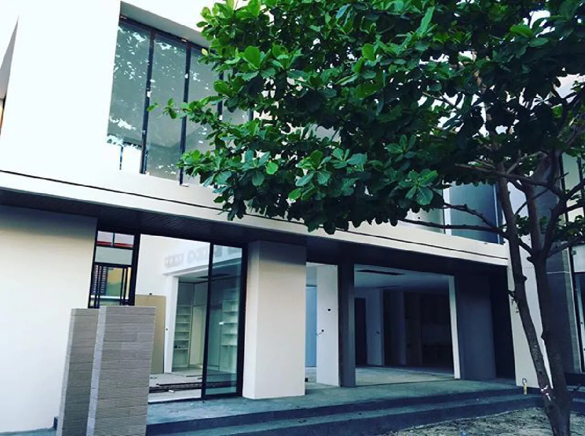 เปิดภาพบ้านหลังใหม่ โบว์ เอเอฟ 5 สวยงามใหญ่โตสไตล์โมเดิร์น