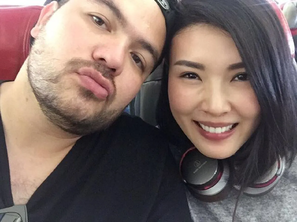 โหมดหวานมุ้งมิ้ง! โอ๊ต ปราโมทย์ สวีทแฟนสาวแอร์โฮสเตสคนสวย