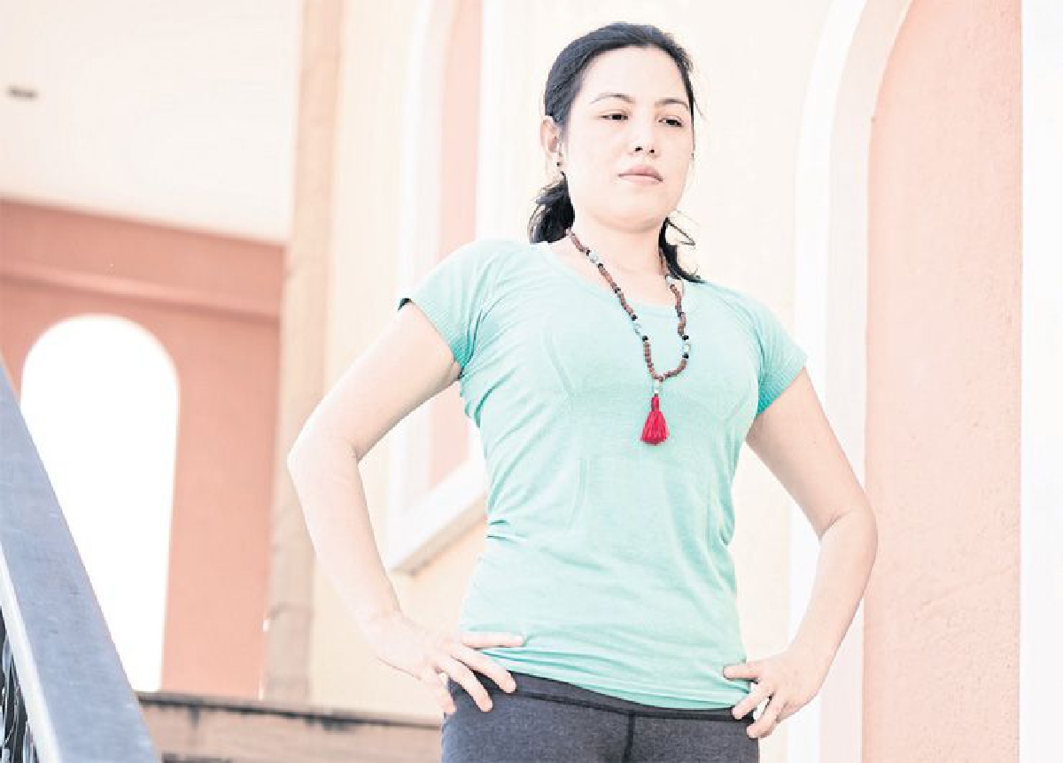 Revolved Wide-Legged Standing Forward Fold (Parsva Baddha Kulpha Prasarita Padottanasana) Revolved Wide-Legged Standing Forward Fold (Parsva Baddha Kulpha Prasarita Padottanasana)