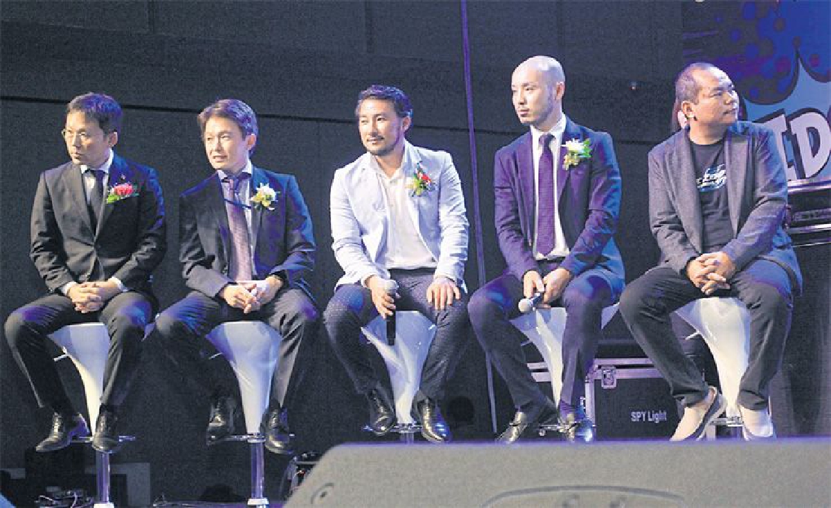 เฟ้นหานักวาดการ์ตูนไทยสู่เวทีโลก เฟ้นหานักวาดการ์ตูนไทยสู่เวทีโลก