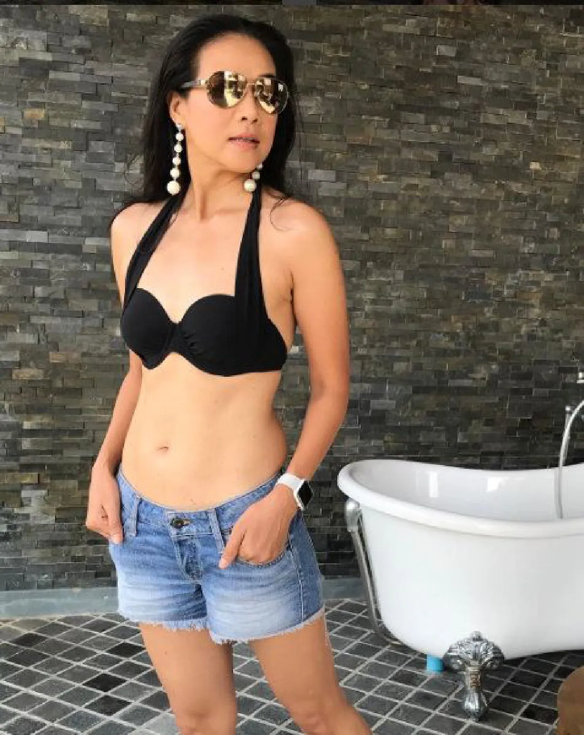 เป๊ะไม่เปลี่ยน! "กบ ปภัสรา" อวดหุ่นแซ่บผ่านไอจี