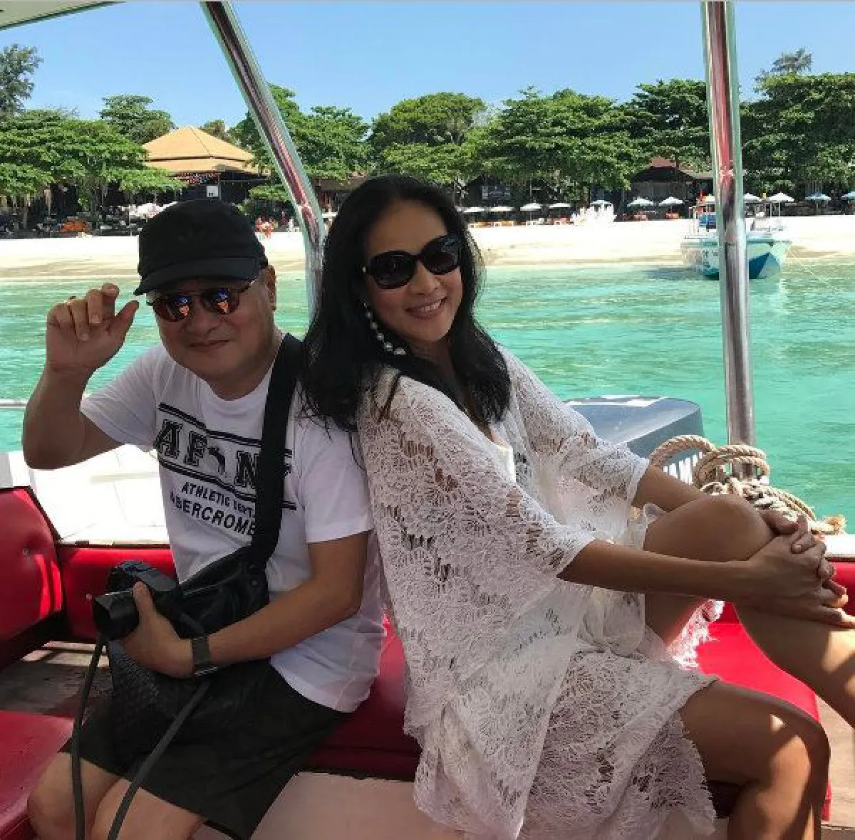 เป๊ะไม่เปลี่ยน! "กบ ปภัสรา" อวดหุ่นแซ่บผ่านไอจี