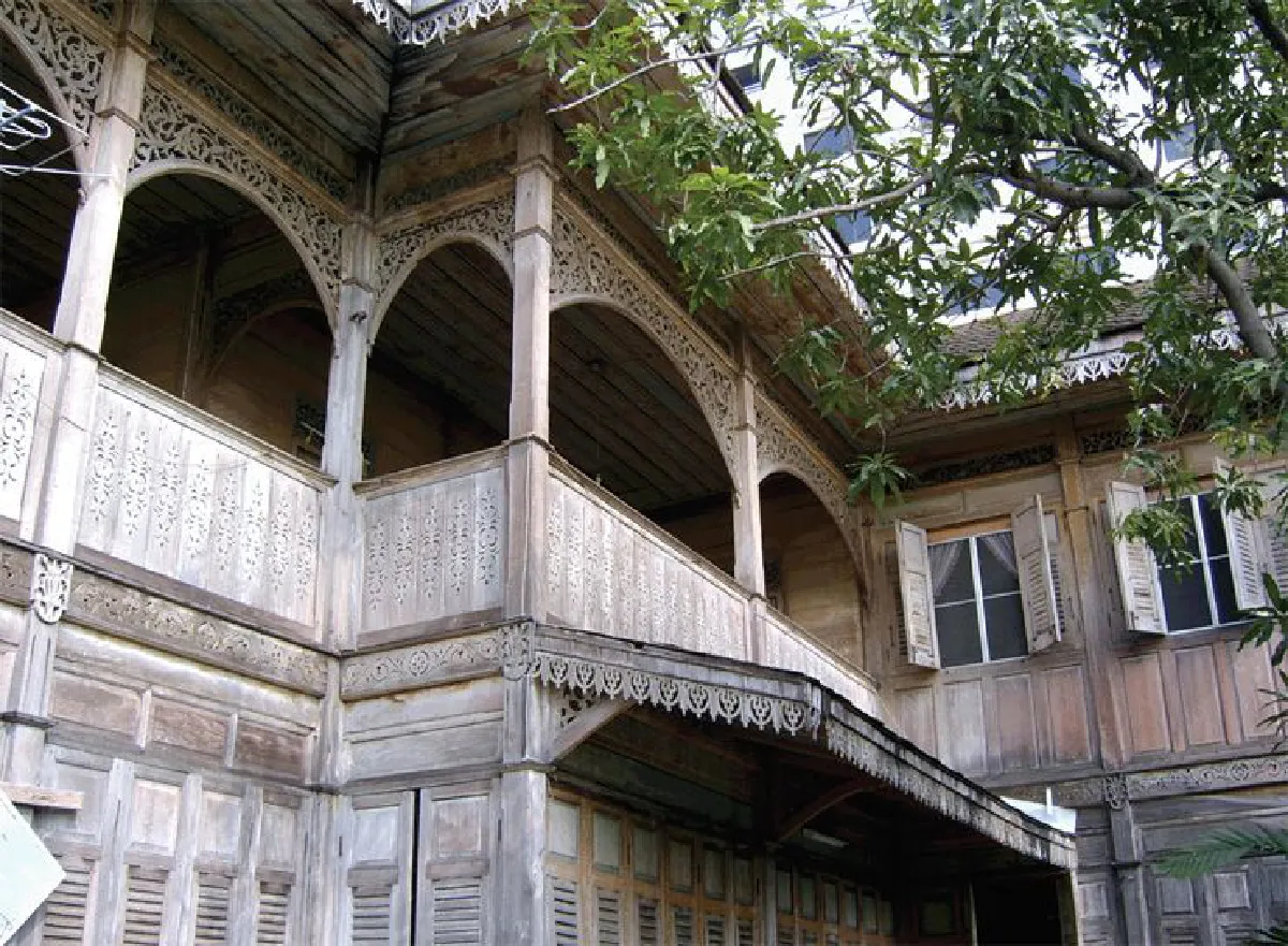 วังเก่าเล่าใหม่