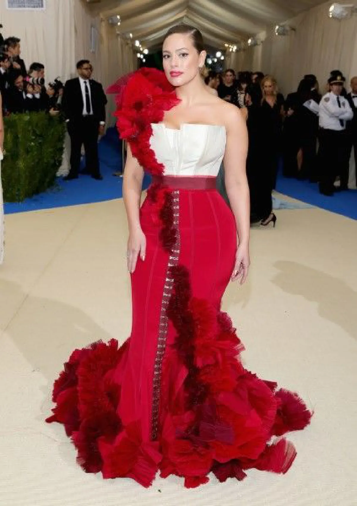 ส่องแฟชั่นเซเลป ชุดสวยล้ำจากพรมแดง Met Gala 2017