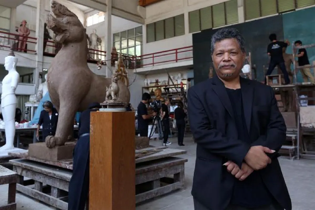 ประติมากรรมรอบพระเมรุ ศิลปะในรัชกาลที่ 9