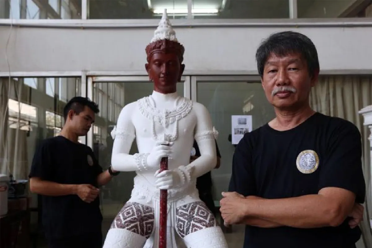 ประติมากรรมรอบพระเมรุ ศิลปะในรัชกาลที่ 9