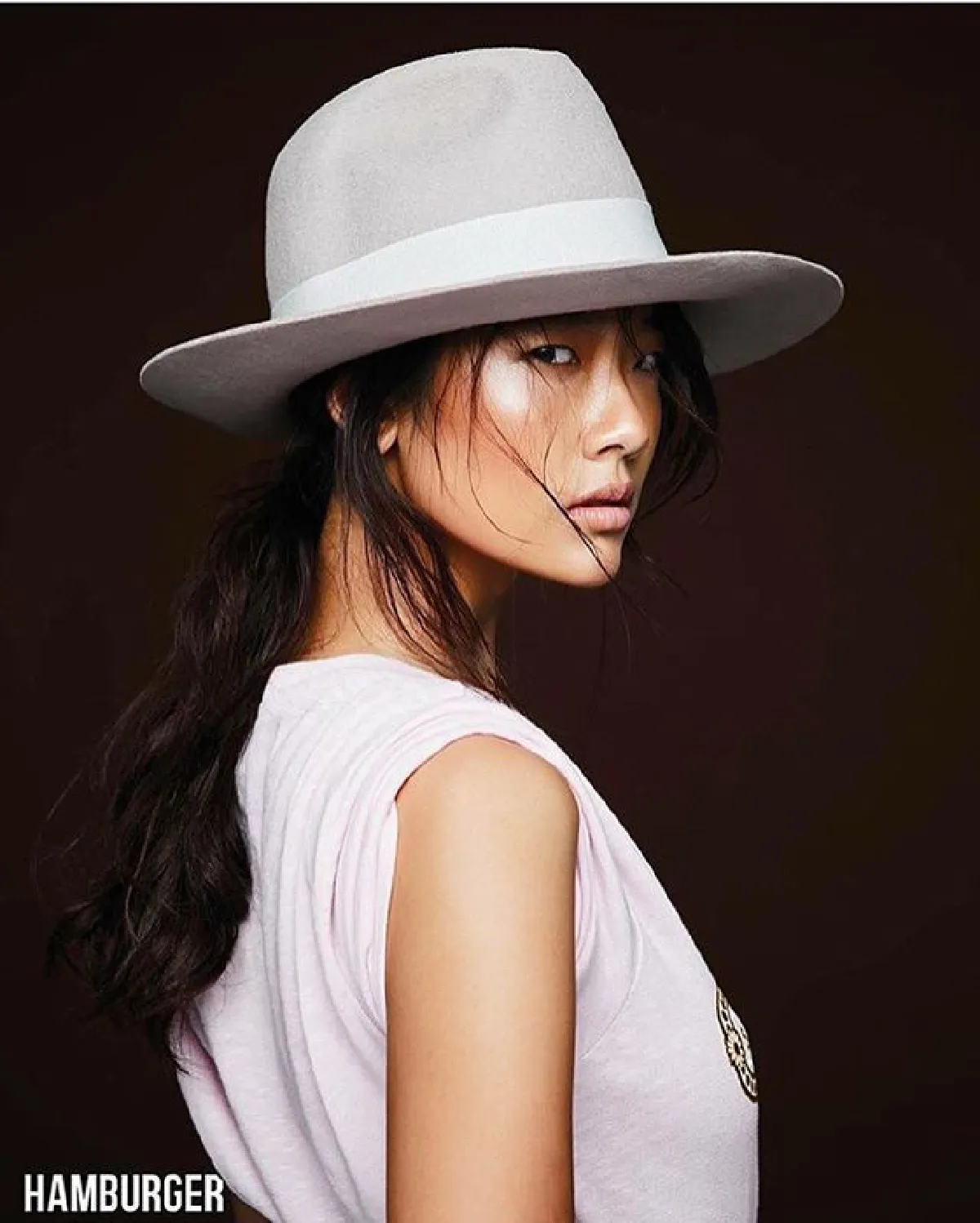 ส่องความแซ่บ ออกแบบ ชุติมณฑน์ นางเอกดาวรุ่งจากหนัง #ฉลาดเกมส์โกง