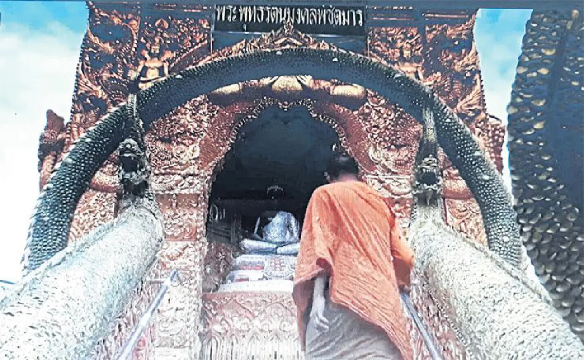 หอพระจากเปลือกหอย สุดยอดประติมากรรมอันซีนปราจีน