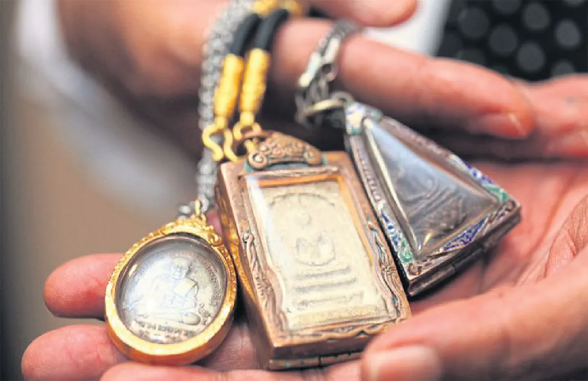 ‘พระเครื่องเตือนสติ’ ขจรศักดิ์ พุทธานุภาพ