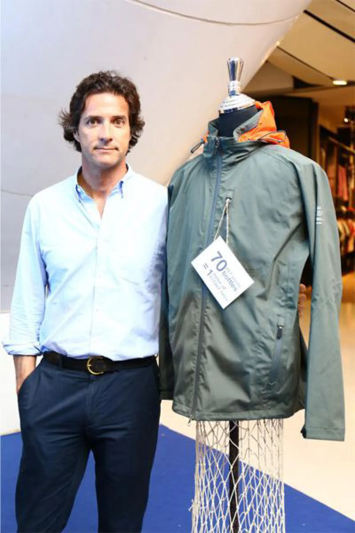Upcycling the Oceans เปลี่ยนขยะในมหาสมุทรเป็นเสื้อผ้าสุดชิก