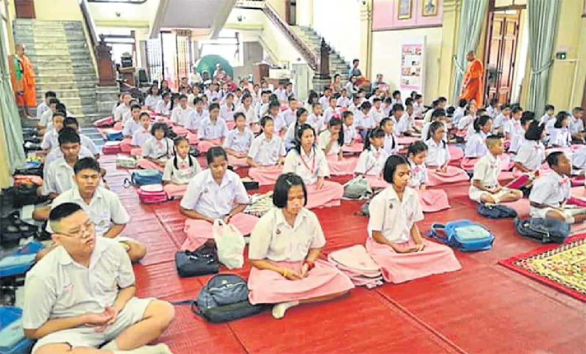 เรียนพุทธศาสนาวันอาทิตย์ ตอบโจทย์สังคมไทยทุกสมัย