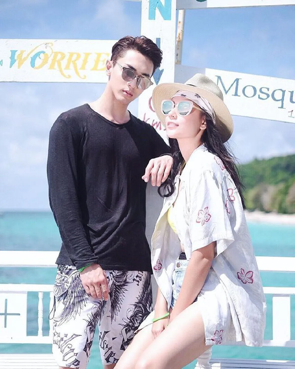 ถ่ายรูปเล่นเฉยๆ! แซมมี่-นัททิว ควงคู่อวดหุ่นสุดเฟิร์มริมทะเลภูเก็ต