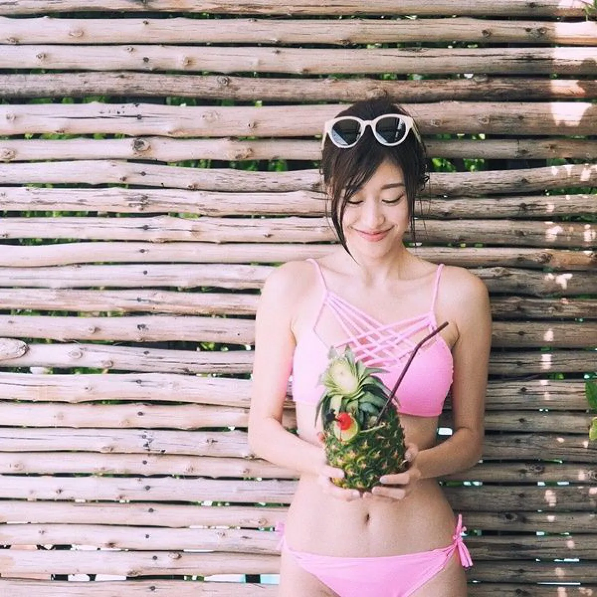 เซ็กซี่เต็มพิกัด! ยิปซี คีรติ สวมบิกินี่อวดหุ่นเผ็ดแซ่บริมทะเล