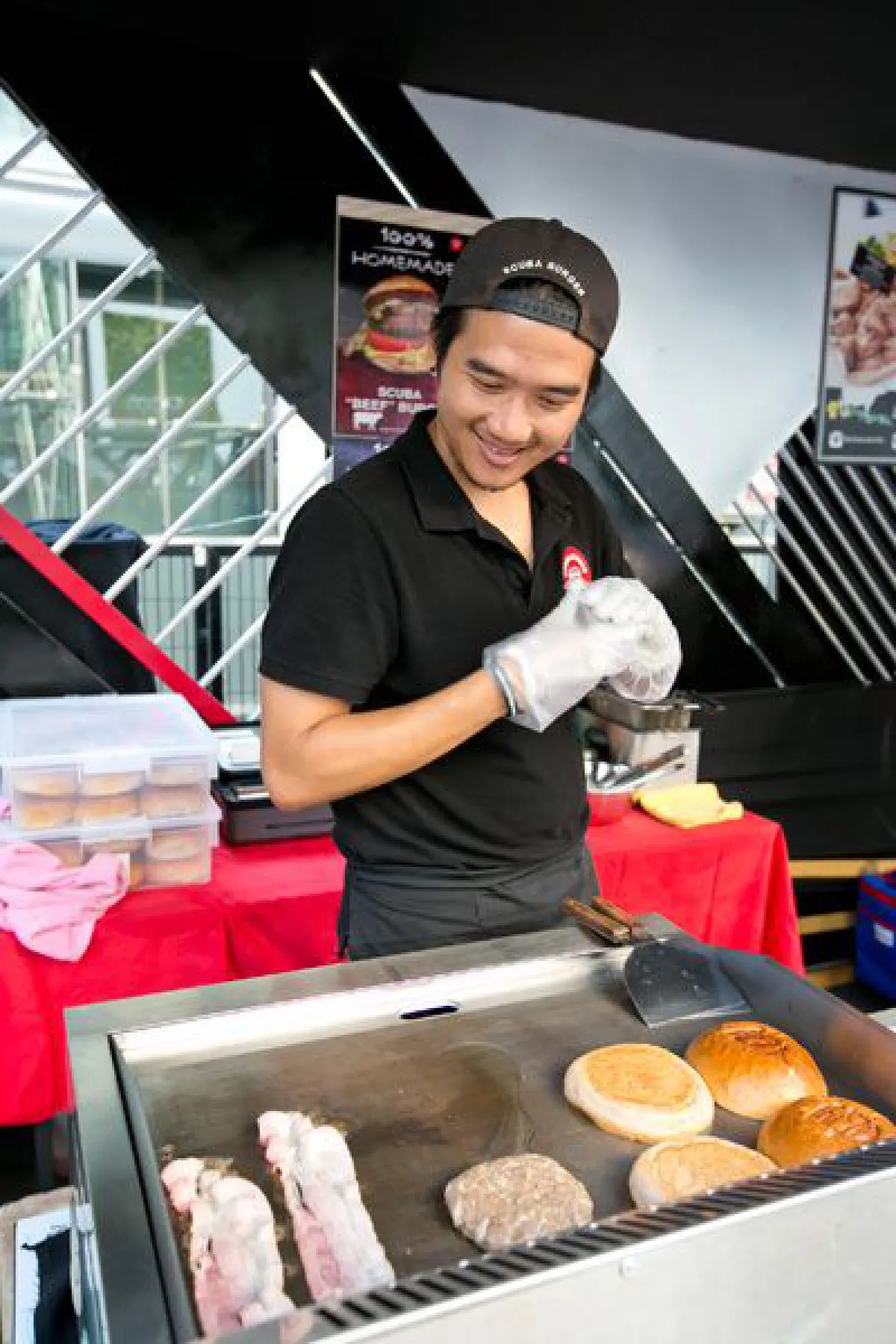 ณฐพล คงมาลัย ครูดำน้ำกับเชฟ ความสุขไม่ต่างกัน