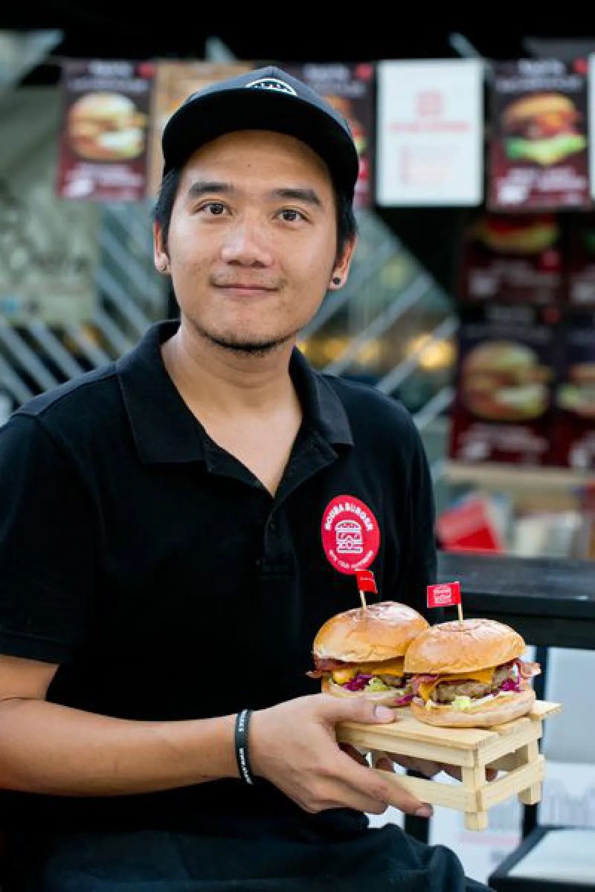 ณฐพล คงมาลัย ครูดำน้ำกับเชฟ ความสุขไม่ต่างกัน