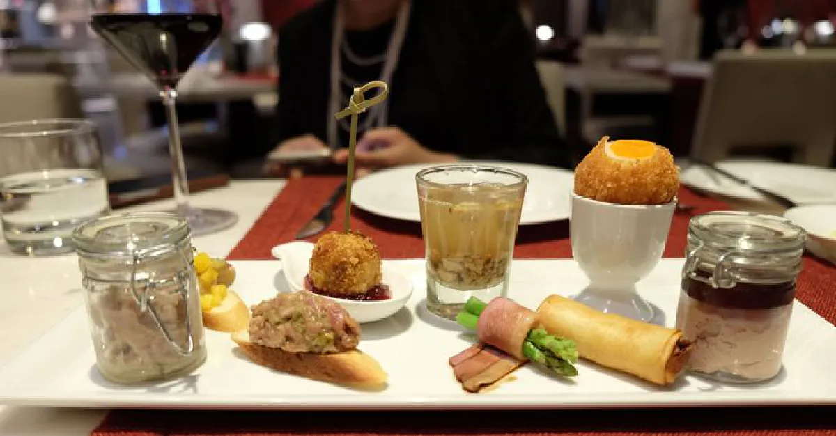 รวมพลคนรัก