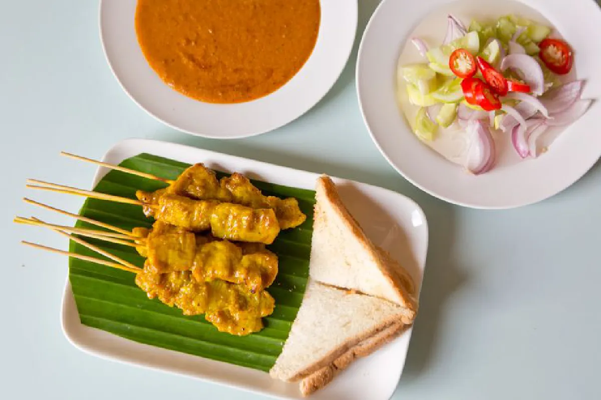 ศิริชัยไก่ย่าง ต้นตำรับไก่หมุนที่คุ้นเคย