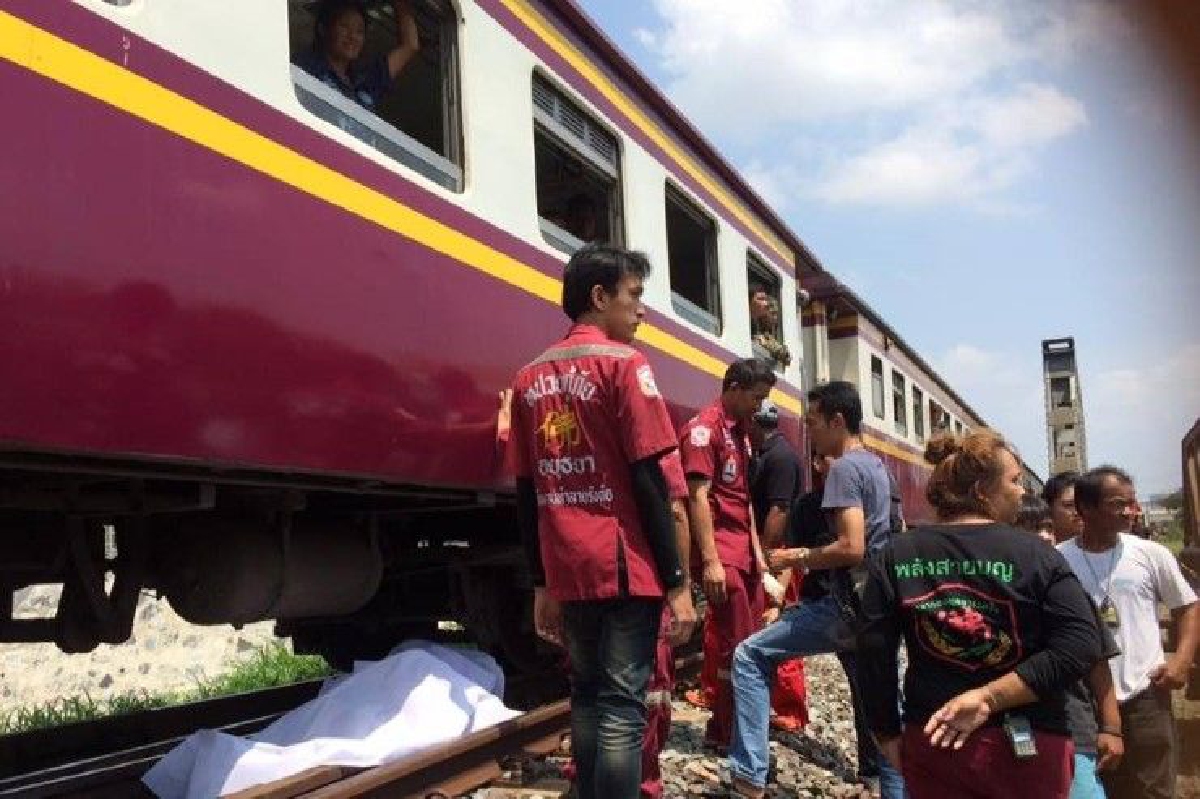 สยอง!หนุ่มนิรนามโดดให้รถไฟทับที่อยุธยา สยอง!หนุ่มนิรนามโดดให้รถไฟทับที่อยุธยา