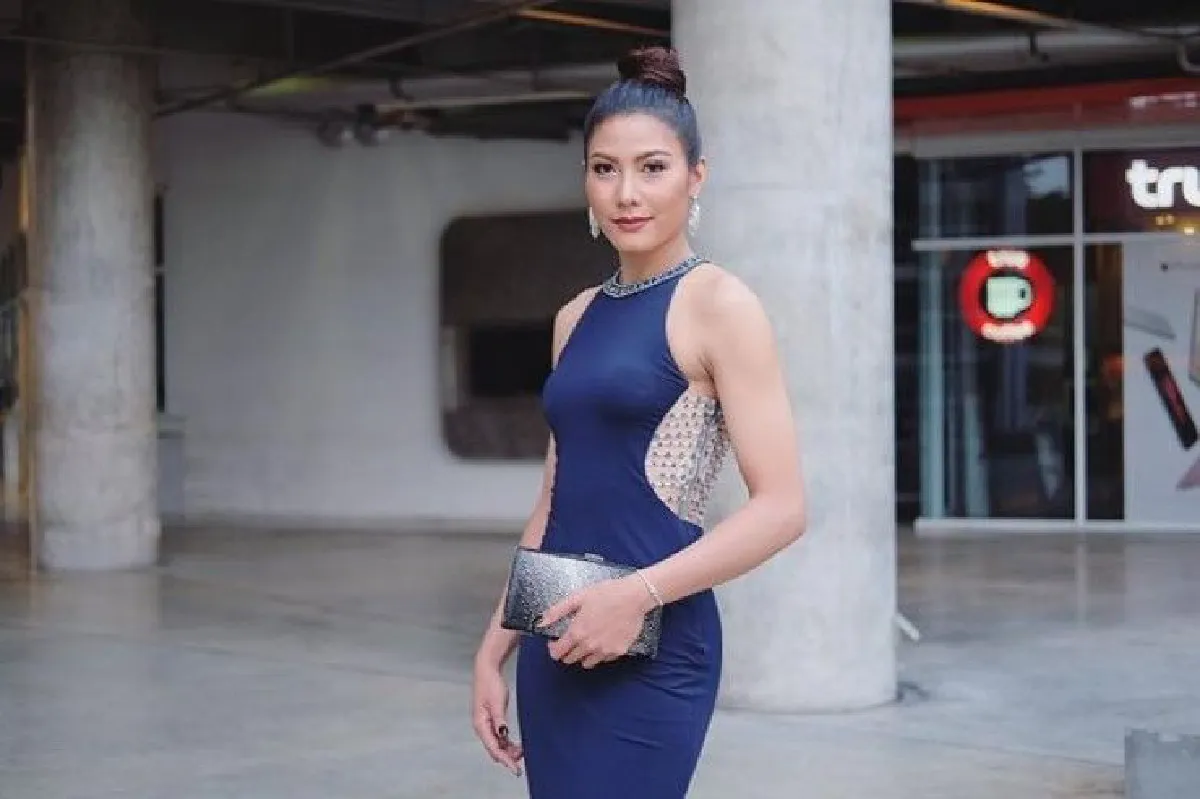 ชื่นมื่น! ทีมนักตบลูกยางสาวร่วมฉลองวิวาห์ "กัปตันกิ๊ฟ"