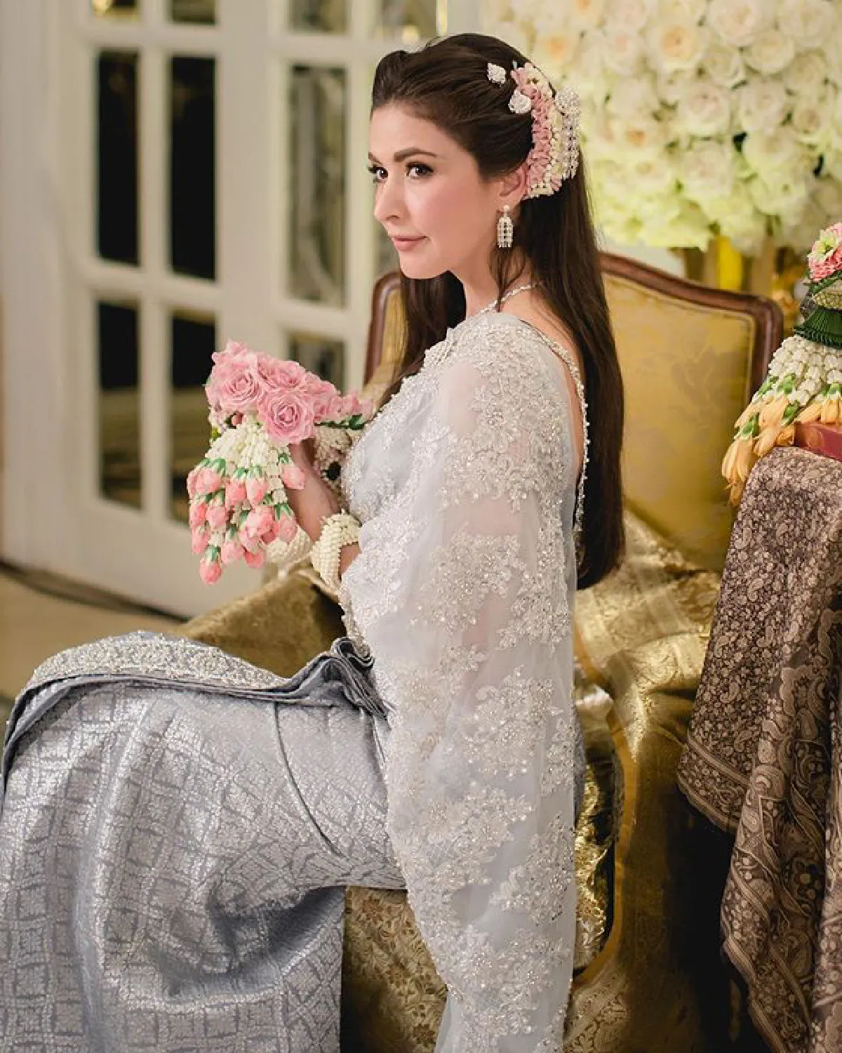 นางฟ้าชัดๆ ศรีริต้า-ขวัญ-มิ้นต์ นำทีมนางเอกแต่งชุดไทยสวยอลังการ