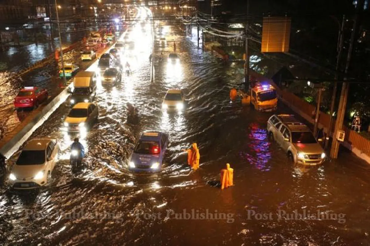 Heavy rain to continue in Bangkok, northern areas (Updated)