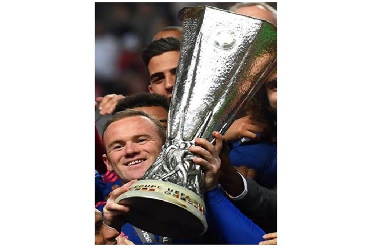 รูนีย์คุยมีทีมรุมจีบเพียบ รูนีย์คุยมีทีมรุมจีบเพียบ