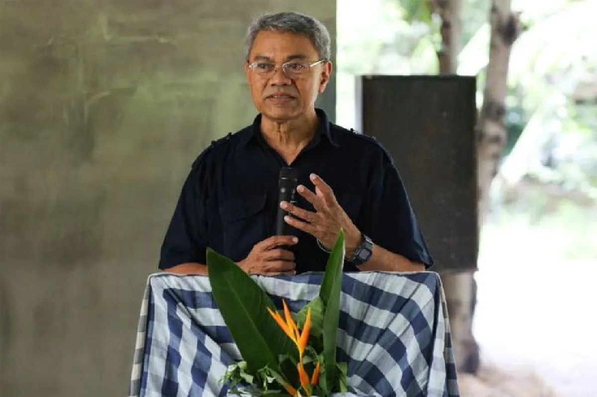 วิวัฒน์ ศัลยกำธร ผู้ถ่ายทอดศาสตร์พระราชา