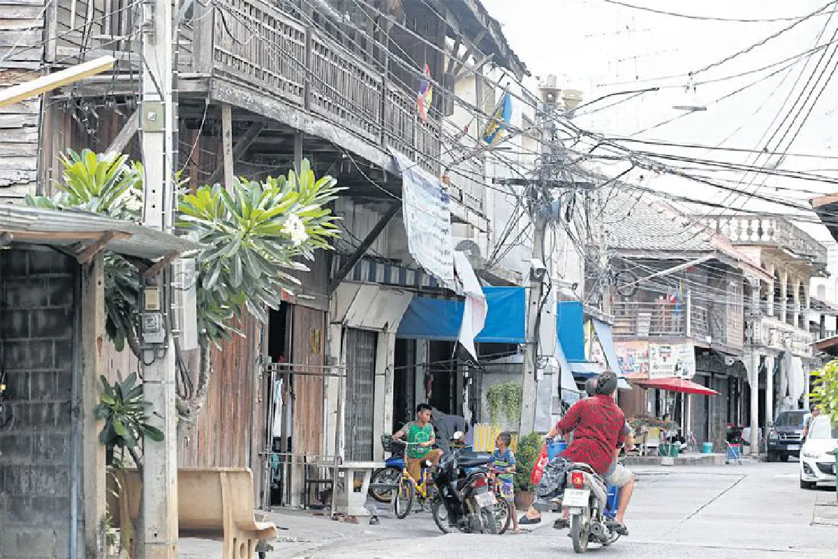 ตามหาบ้านในโปสการ์ด ‘บ้านท่าม่วง’