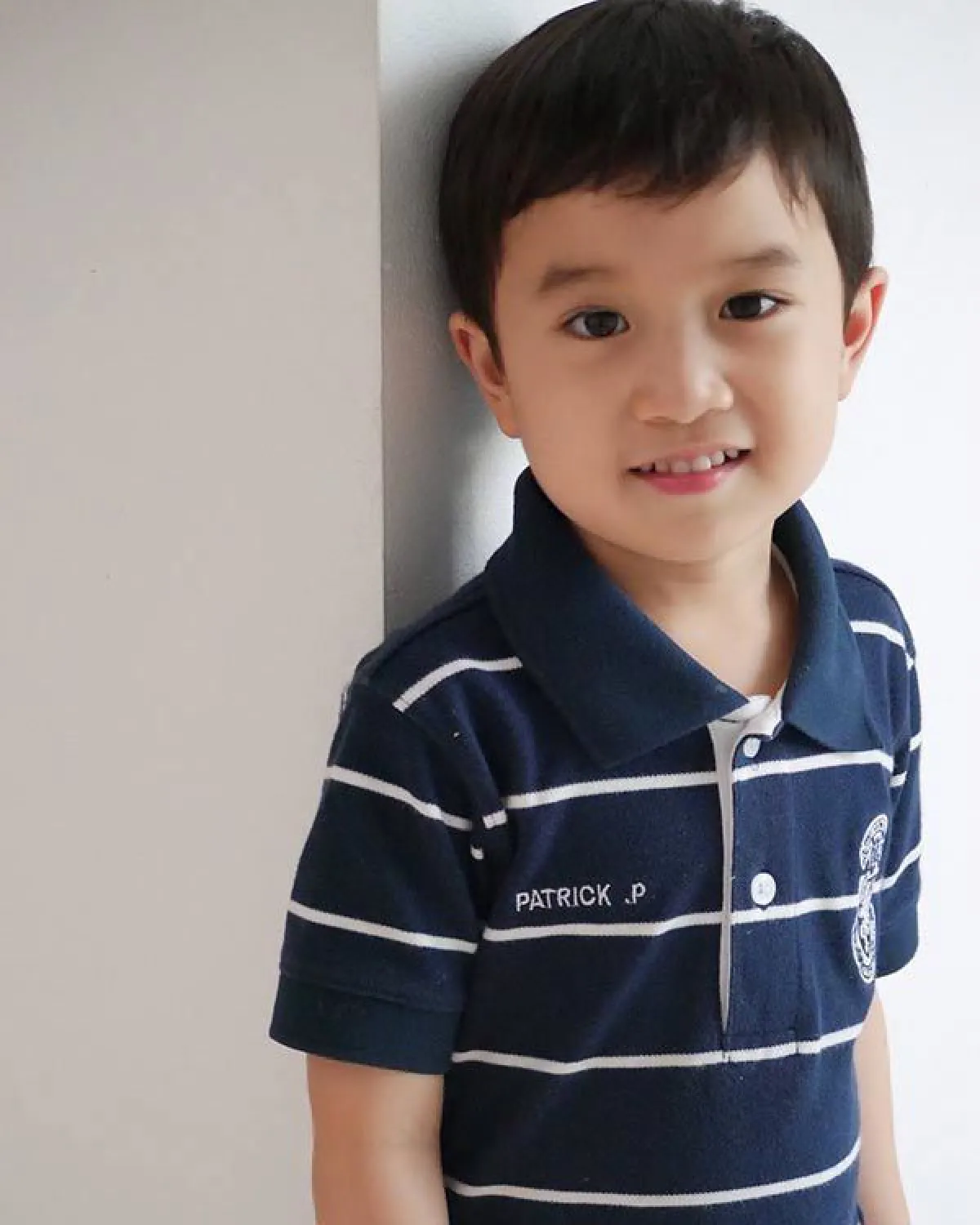 พ่อไม่ปลื้ม! แบงค์ พชร ลั่นต้องแก้ไข หลังลูกชายพูดไทยคำอังกฤษคำ