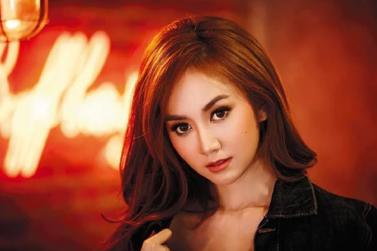 ไชยา มิตรชัย ควงลูกสาวคนสวย ถ่ายแบบคู่สุดอบอุ่นครั้งแรก