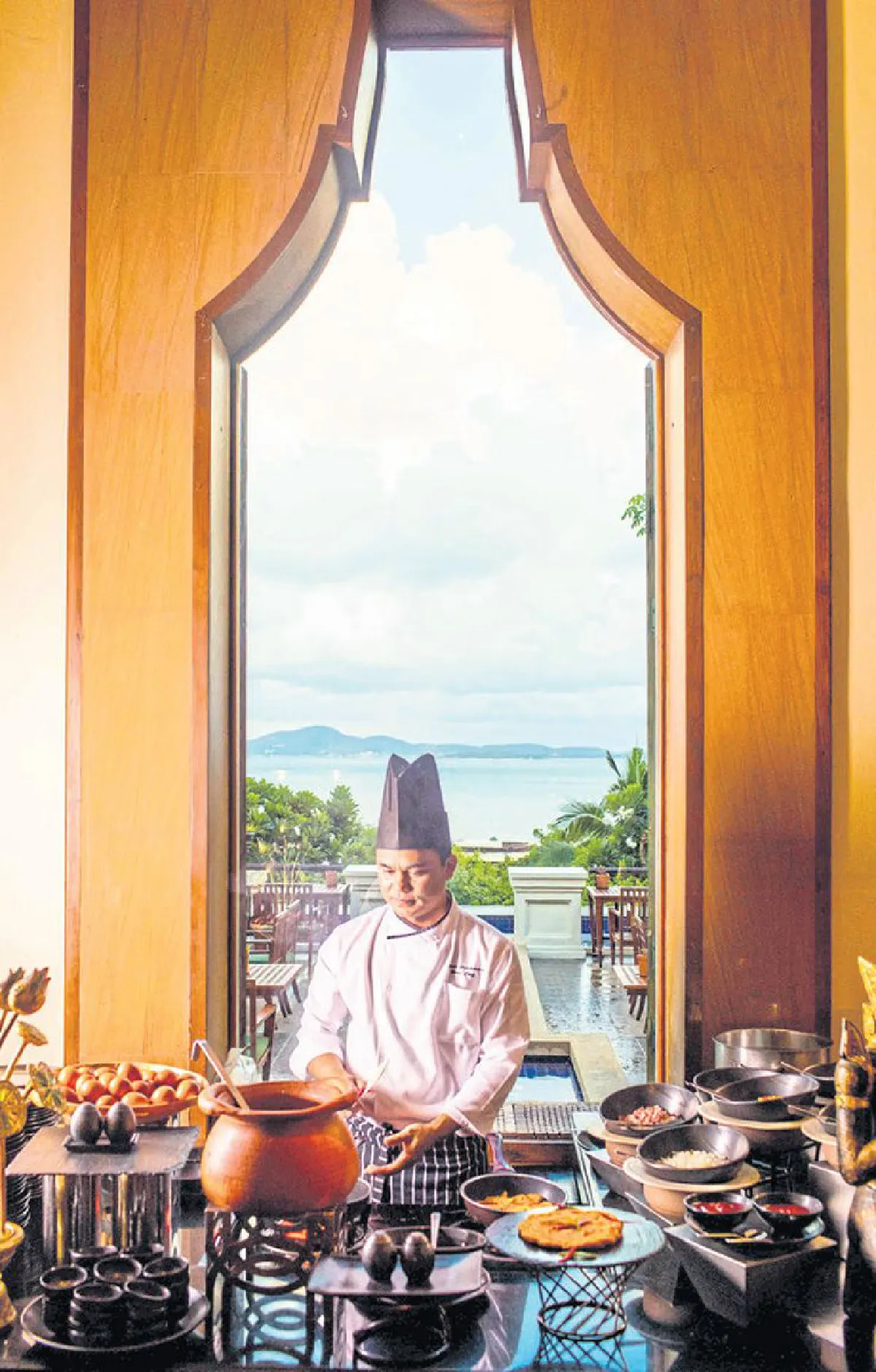 คลับแห่งความหรูหรา อินเตอร์คอนติเนนตัล พัทยา รีสอร์ท