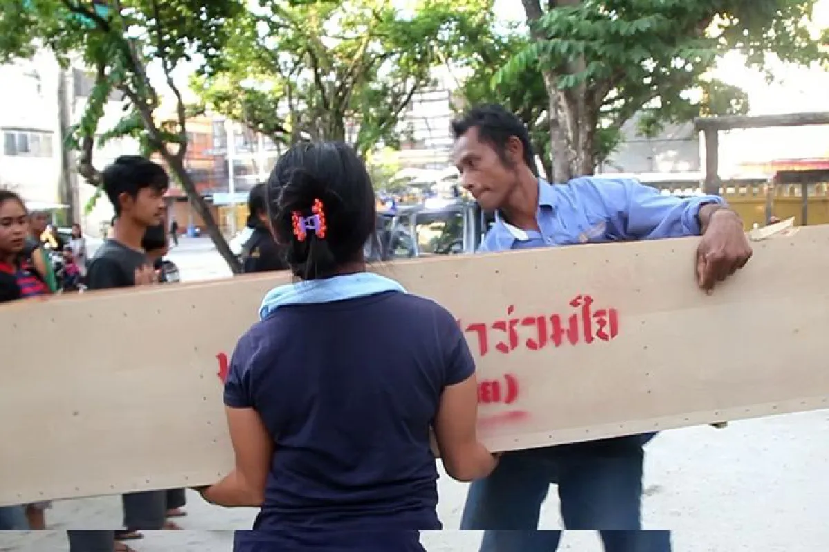 พ่อแม่สามเณรปลื้มเปิดศึกแย่งศพกลางวัด