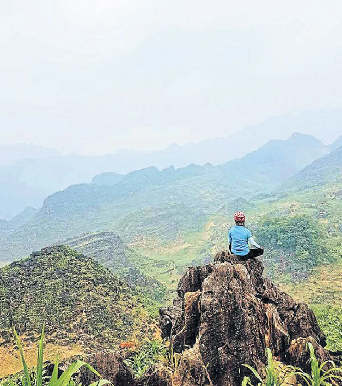 สองขาปั่น... สองล้อหมุน... บนเขาสูงชันที่ห่าซาง...