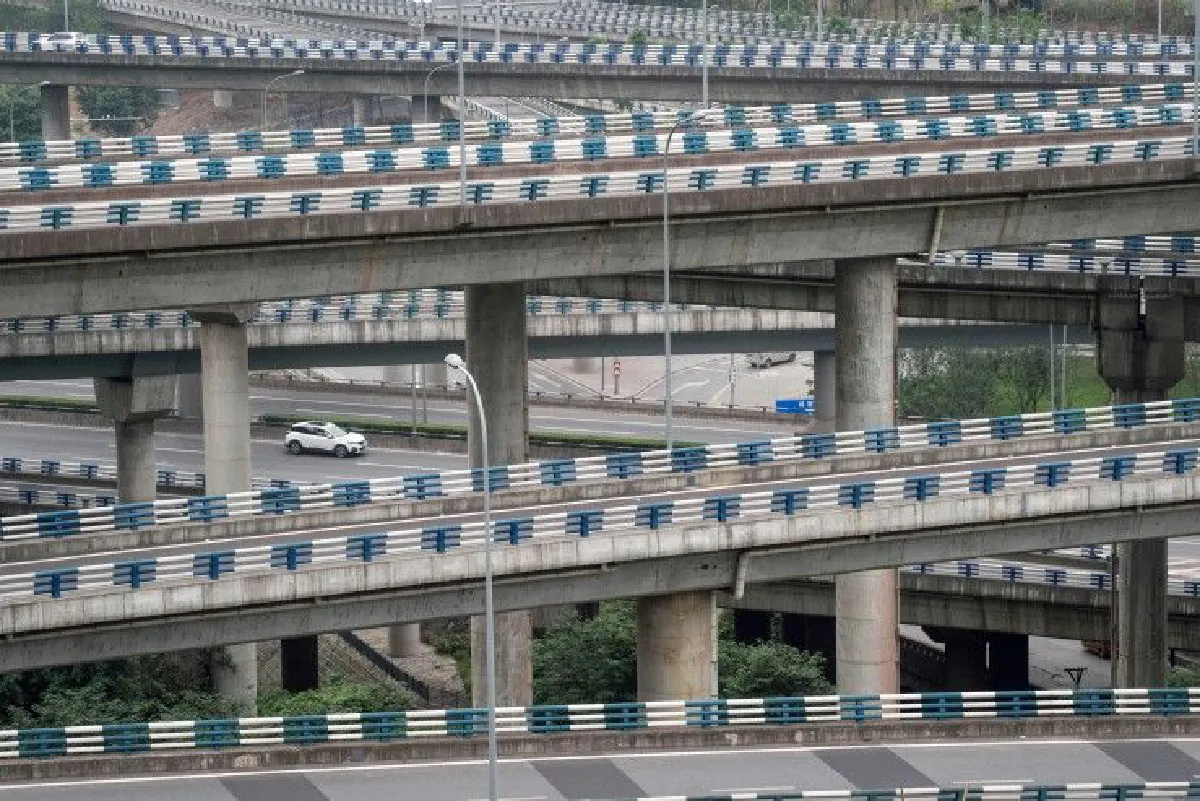 ฮือฮาทางข้ามแยกซ้อนสลับ5ชั้นในฉงชิ่ง