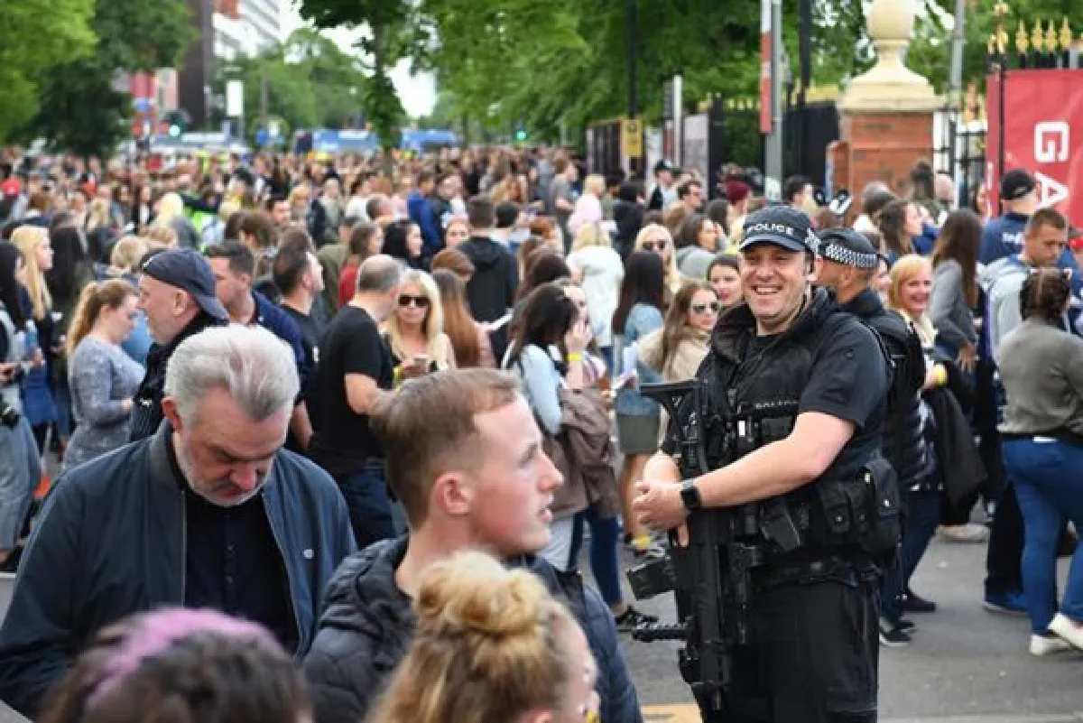 Ariana Grande and friends help Manchester heal with emotional concert