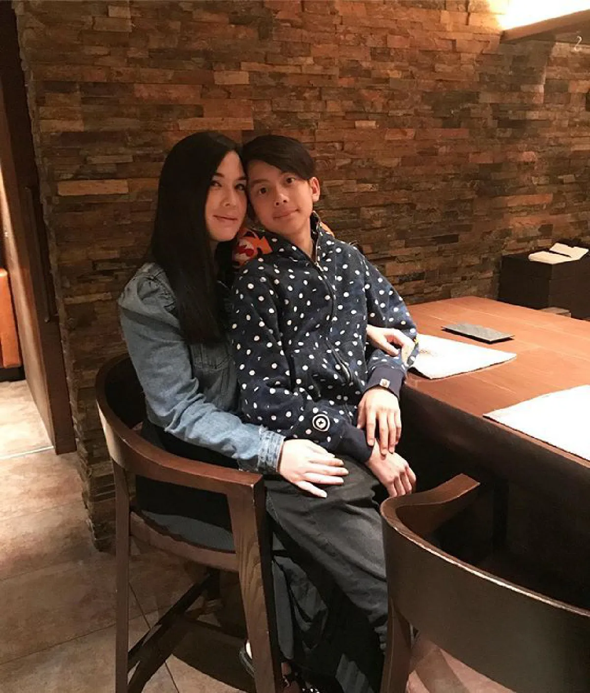 15 ภาพบิ๊กแฟมิลี่ ฟลุค-นาตาลี-โบ-แบงค์ พาน้องอชิเที่ยวญี่ปุ่น