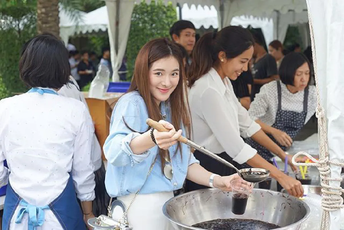 โตเป็นสาวแล้ว! ปันปัน ฉลองวันเกิด 20 ปีกับครอบครัวพร้อมหน้า