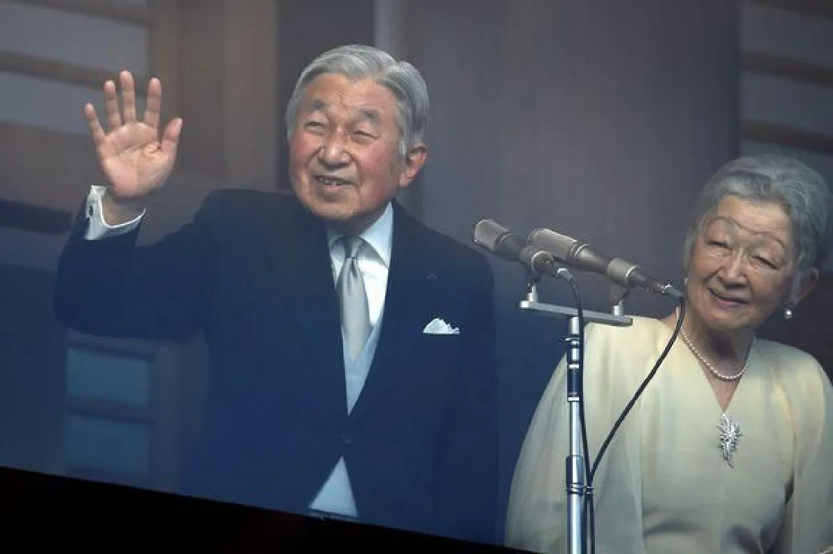 Japan: First emperor abdication in over 200 years, enabling-law passed