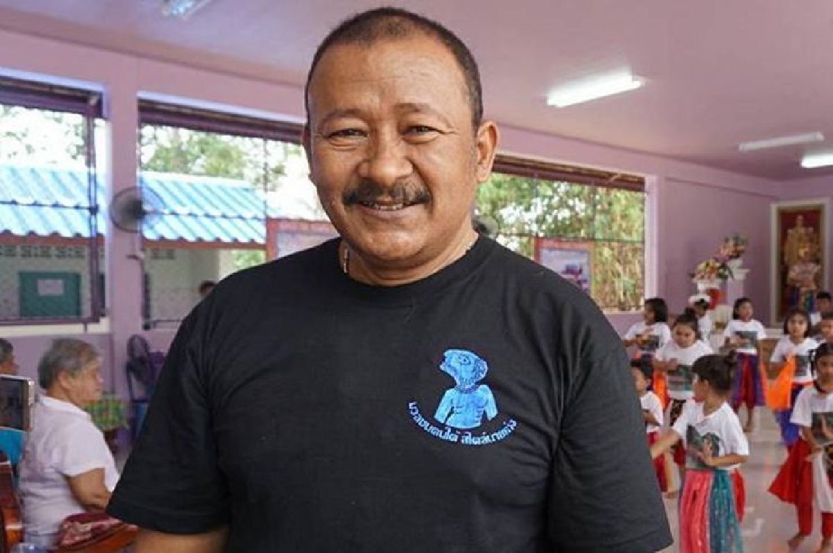 วงการหนังตะลุงช็อค"เอียดนุ้ย"เส้นเลือดในสมองแตก วงการหนังตะลุงช็อค"เอียดนุ้ย"เส้นเลือดในสมองแตก