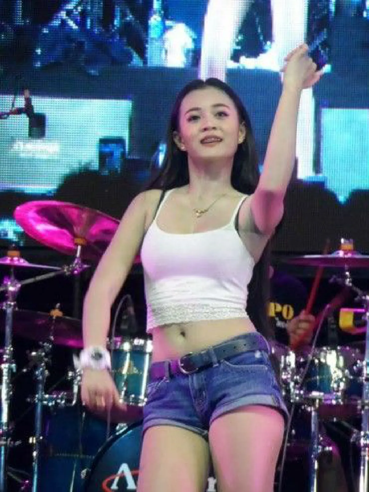 ผู้จัดการลำไย ไหทองคำ รับคำติงนายกฯ ปรับกางเกง-ลดความร้อนเเรง