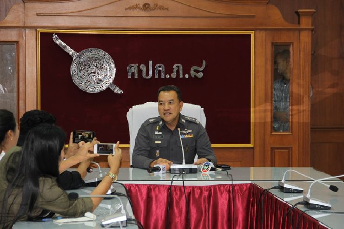 พล.ต.ท.เทศาพร้อมให้ตรวจสอบ-ไม่เคยซื้อขายเก้าอี้ตำรวจ พล.ต.ท.เทศาพร้อมให้ตรวจสอบ-ไม่เคยซื้อขายเก้าอี้ตำรวจ