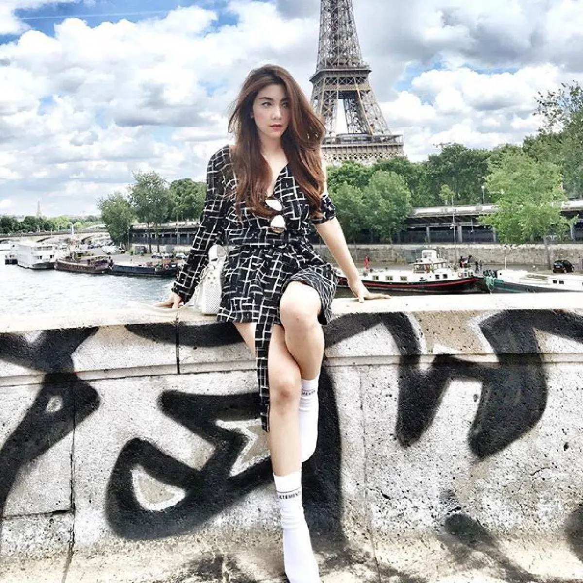 20 ภาพสวยโสดแซ่บ วุ้นเส้น วิริฒิพา อวดผิวขาวจั๊วะเที่ยวฝรั่งเศส