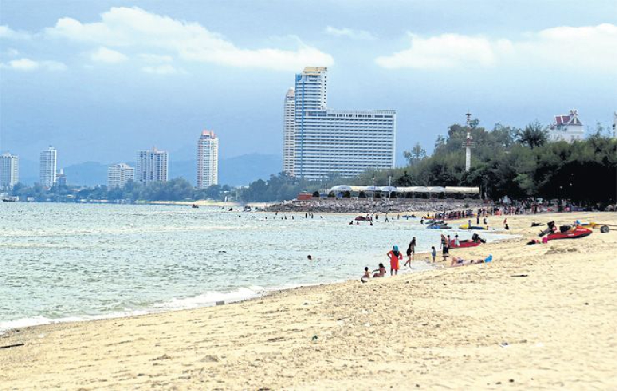 คืนความสะอาดให้หาดชะอำ เพื่อภาพลักษณ์ความประทับใจที่ยั่งยืน คืนความสะอาดให้หาดชะอำ เพื่อภาพลักษณ์ความประทับใจที่ยั่งยืน