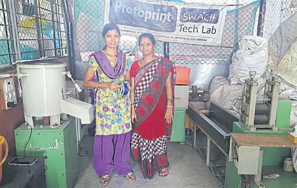 จากพลาสติกสู่หมึกพิมพ์ 3 มิติ แก้ขยะล้น-ความยากจนเรื้อรัง