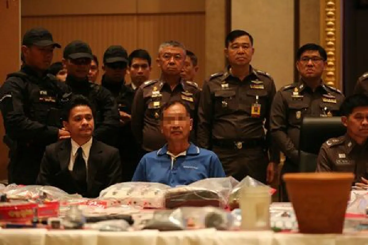 "วัฒนา" รับบึ้มรพ.ทำคนเดียวเหตุไม่ชอบปฏิวัติ