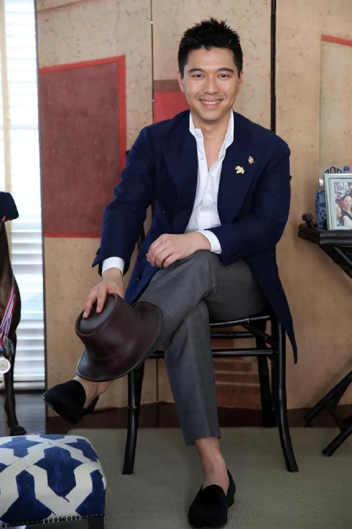 นักสร้างแบรนด์มืออาชีพ สรรพสิทธิ์ ฟุ้งเฟื่องเชวง