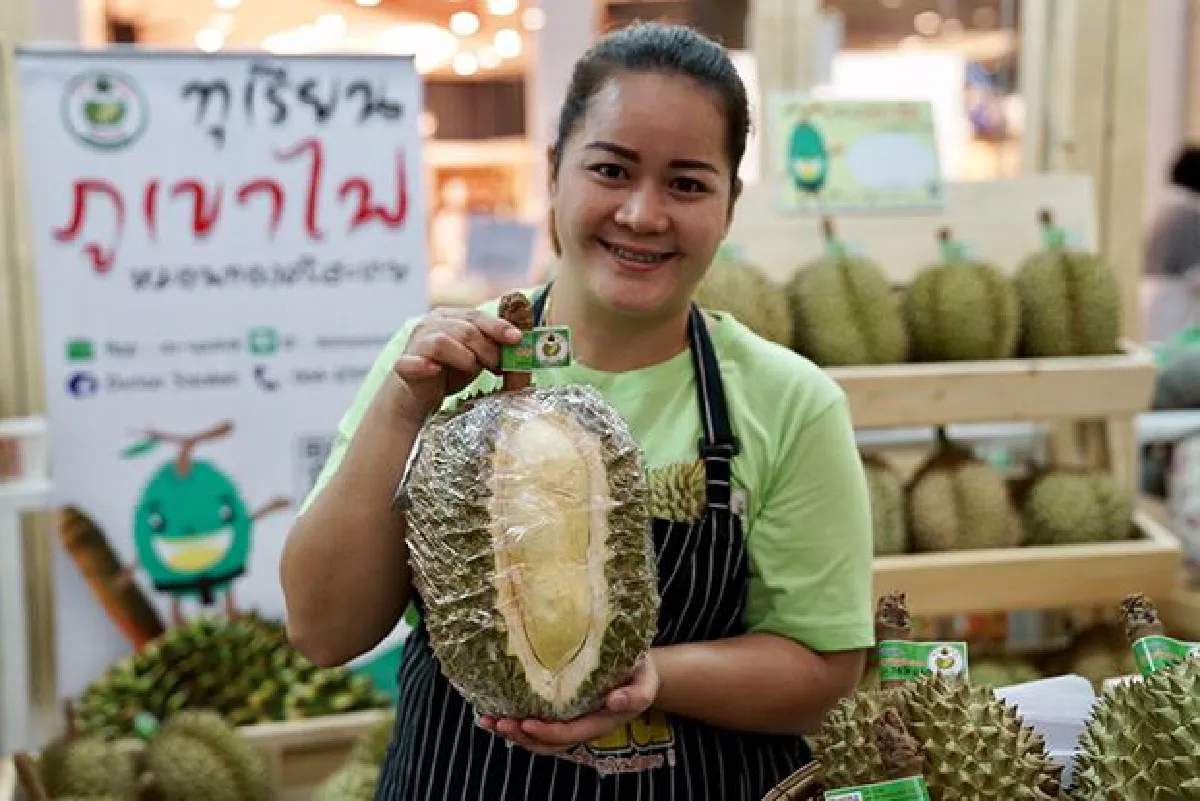 คนเมืองห้ามพลาด! ช้อป-ชิม ของดีหายากทั่วไทยใน "มหกรรมสินค้าชุมชนของเรา"