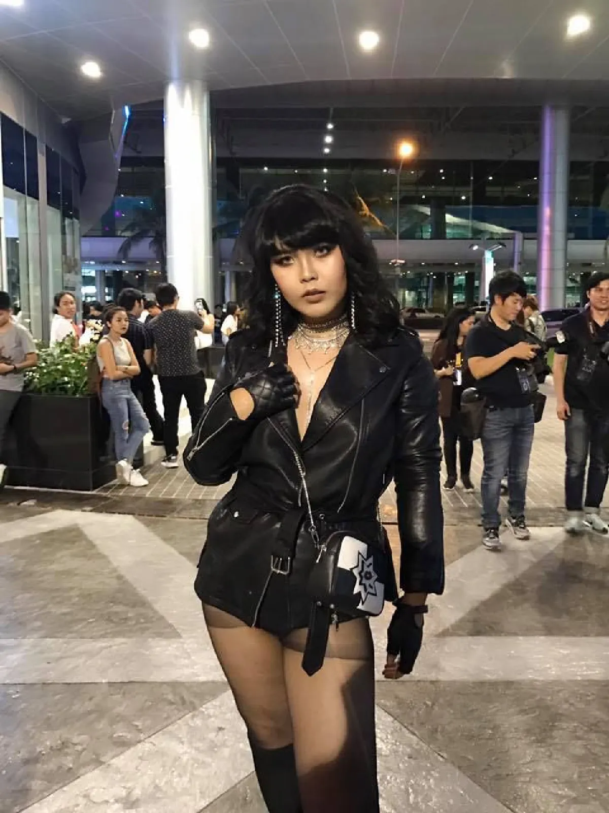 ส่องแฟชั่นเริ่ดๆ ดารา-แฟนคลับ แต่งเต็มดูคอนเสิร์ตบริทนีย์