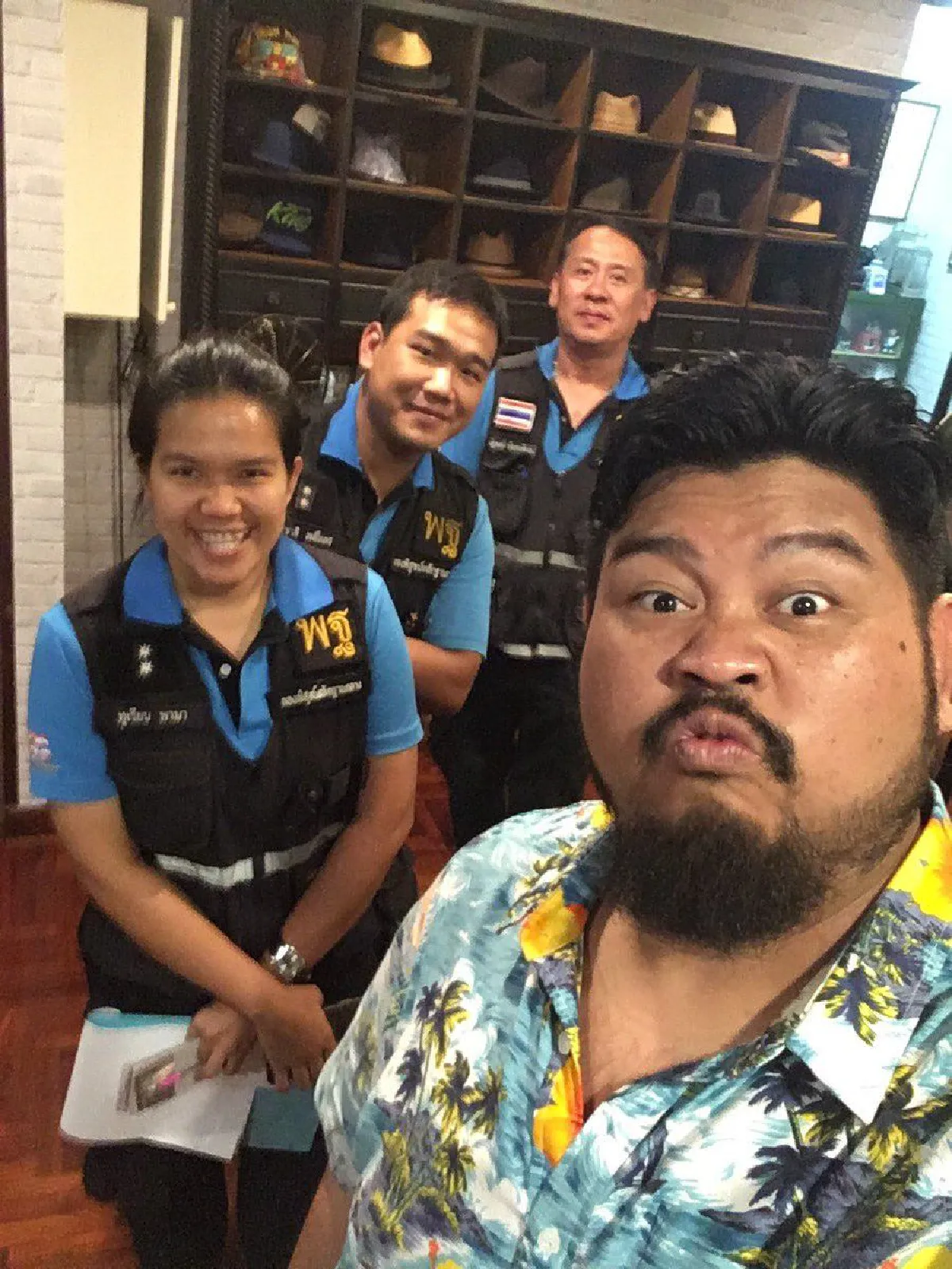 ป๊อบ ปองกูล อโหสิกรรมให้โจร ลั่นใช้ทรัพย์สินที่ปล้นไปดูแลครอบครัวคุณให้ดี