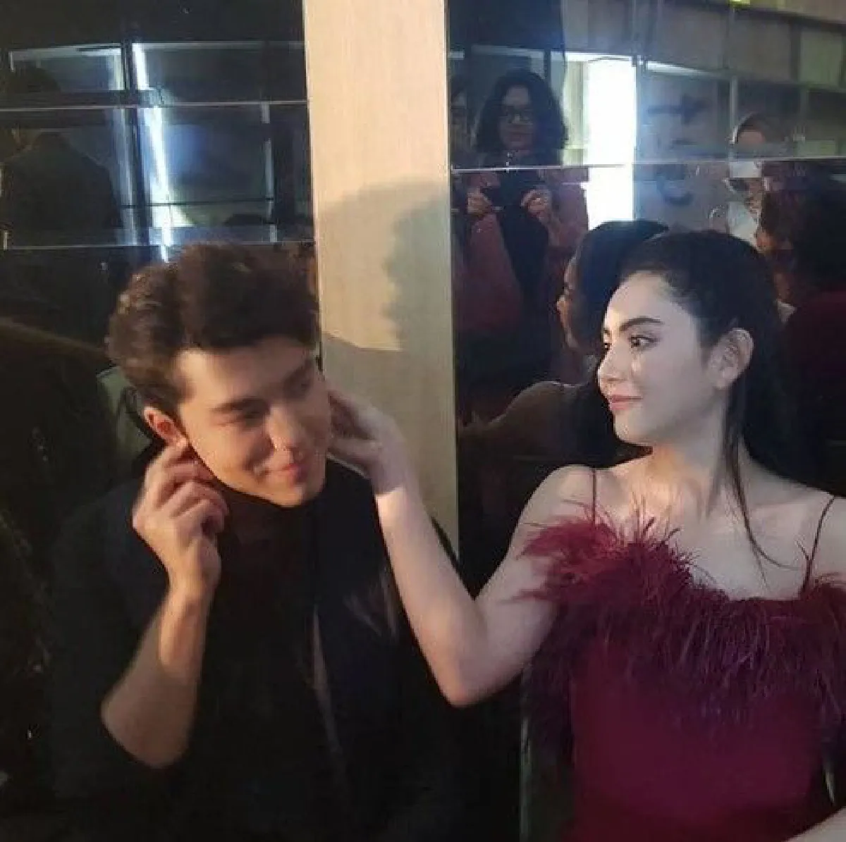 "นาย ณภัทร-ใหม่ ดาวิกา" ออกงานคู่ แฟนคลับเรียกร้องเล่นละครด้วยกัน